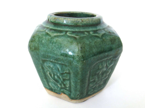 UpperDutch:Ginger Jar,Green Glazed Ginger Jar, Collectible pottery.