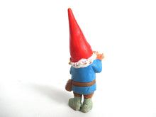 UpperDutch:,1 (ONE) David the Gnome figurine after a design by Rien Poortvliet, Collectible pocket gnome plays on flute,mini garden gnome. BRB / Startoys