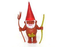 UpperDutch:Gnome,1 (ONE) David the Gnome figurine after a design by Rien Poortvliet, pocket gnome. Rare BRB / Startoys figurines. david el gnomo