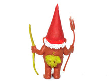 UpperDutch:,1 (ONE) David the Gnome figurine after a design by Rien Poortvliet, pocket gnome. Rare BRB / Startoys figurines. david el gnomo