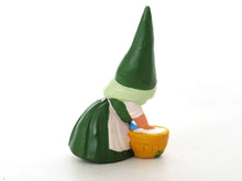 UpperDutch:,1 (ONE) Gnome doing laundry figurine, Gnome after a design by Rien Poortvliet, Brb Gnome, Lisa the Gnome. Washing clothes.