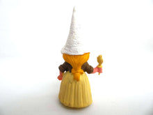 UpperDutch:,1 (ONE) Gnome figurine, Gnome after a design by Rien Poortvliet, Brb Gnome, Dutch farmer wheat Gnome traditional.