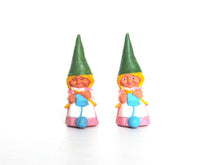 UpperDutch:,1 (ONE) Gnome figurine, Gnome after a design by Rien Poortvliet, Brb Knitting Gnome, Lisa the Gnome. Pink dress, blue whool.