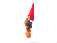 UpperDutch:,1 (ONE) Music Gnome figurine, Banjo playing gnome. After a design by Rien Poortvliet, Brb collectible pocket, miniature gnome.