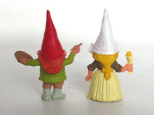 UpperDutch:,1 (ONE) Set of 2 Gnome figurines, Vincent van Gogh and Female in Dutch Costume. After a design by Rien Poortvliet, BRB gnomes.