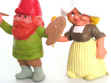 UpperDutch:,1 (ONE) Set of 2 Gnome figurines, Vincent van Gogh and Female in Dutch Costume. After a design by Rien Poortvliet, BRB gnomes.