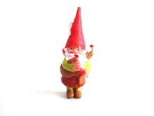 UpperDutch:,Bagpipe playing gnome, David the Gnome figurine with kilt, Rien Poortvliet, Pocket gnome miniature scottish gnome.