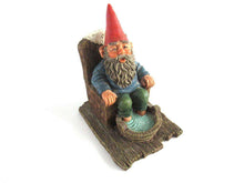 UpperDutch:Gnome,Classic Gnomes 'Bill' Gnome figurine after a design by Rien Poortvliet.