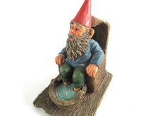 UpperDutch:Gnome,Classic Gnomes 'Bill' Gnome figurine after a design by Rien Poortvliet.