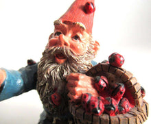 UpperDutch:Gnome,Classic gnomes 'Lucky' after a design by Rien Poortvliet Gnome with ladybugs.