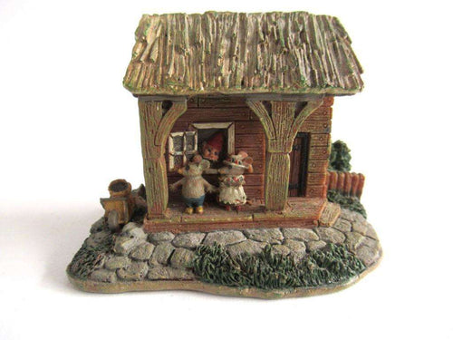 UpperDutch:Gnome,Classic Gnomes 'Mice House' Gnome figurine after a design by Rien Poortvliet.