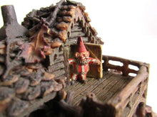 UpperDutch:,Classic Gnomes Villages 'Gnome-house and mouse' after a design by Rien Poortvliet Gnome figurine.