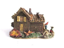 UpperDutch:Gnome,Classic Gnomes Villages 'Gnome-house and mouse' after a design by Rien Poortvliet Gnome figurine.
