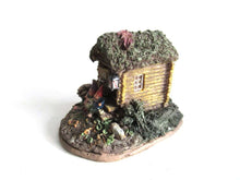 UpperDutch:,Classic Gnomes Villages 'Gnome Sweet Home' Gnome figurine after a design by Rien Poortvliet.