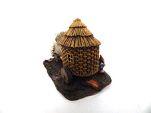 UpperDutch:Gnome,Classic Gnomes Villages series: 'The Sunshine Family' Gnome family with chicken camper figurine. Designed by Rien Poortvliet