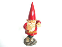 UpperDutch:Gnome,Garden Gnome, 11 INCH red Rien Poortvliet pointing Gnome figurine, Lean leaning, David the gnome, Klaus Wickl.