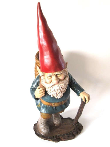 UpperDutch:Gnome,Garden gnome 33 INCH Foraging Gnome with Basket. Rien Poortvliet, David the Gnome, Klaus Wickl Childrens decor, el Gnomo. Gift