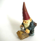UpperDutch:Gnome,Garden Gnome after a design by Rien Poortvliet - David the Gnome - Working gnome.