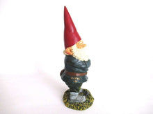 UpperDutch:Gnome,Garden Gnome statue 10 Inch after a design by Rien Poortvliet, David the Gnome.