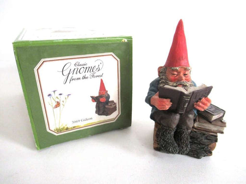 UpperDutch:Gnome,'Gideon' Reading Gnome figurine. Classic gnomes series by AAAAAAA International Co. Ltd. Designed by Rien Poortvliet.