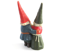 UpperDutch:Gnome,Gnome figurine, Mary and Michael, Klaus Wickl 1993, Enesco, Rien Poortvliet, Miniature collectible gnomes, Gnomes Caroling.