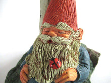 UpperDutch:,Gnome Figurine Slumber Chief 1993 Rien Poortvliet, gnome under Mushroom.
