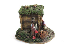 UpperDutch:Gnome,Gnome House, Classic Gnomes Villages 'Gnome Sweet Home' Gnome figurine after a design by Rien Poortvliet.