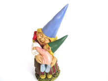 UpperDutch:Gnome,Gnome Statue with Child 8 INCH Gnome after a design by Rien Poortvliet, Gnomy.