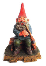 UpperDutch:Gnome,'Grandfather' Pipe smoking gnome figurine. Part of the 2001 Classic Gnomes & Friends series designed by Rien Poortvliet