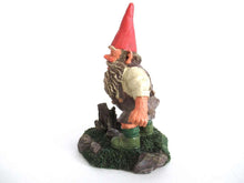 UpperDutch:,'Hansli' Gnome drinking beer figurine in original box after a design by Rien Poortvliet. Classic Gnomes