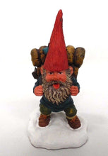 UpperDutch:Gnome,'John with backpack' Gnome figurine. Part of the 2001 Classic Gnomes series designed by Rien Poortvliet