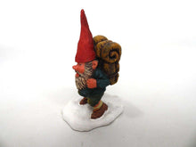 UpperDutch:Gnome,'John with backpack' Gnome figurine. Part of the 2001 Classic Gnomes series designed by Rien Poortvliet