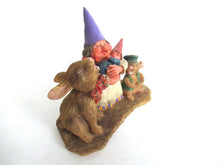 UpperDutch:,'Living Together' Gnome Figurine in original box after a design by Rien Poortvliet. 3084