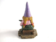 UpperDutch:Gnome,New born, Breastfeeding Gnome figurine, Rien Poortvliet 'Catherine with baby's '. Twin gift