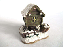 UpperDutch:Gnome,Rien Poortvliet Classic Gnomes Villages 'Mouse pile dwelling'.
