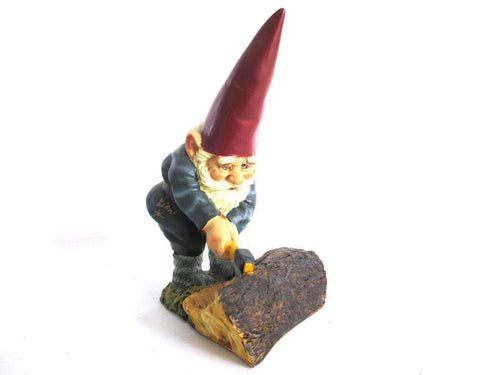 UpperDutch:Gnome,Rien Poortvliet Gnome after a design by Rien Poortvliet, David the Gnome, Lumberjack.