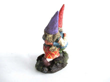 UpperDutch:Gnome,Rien Poortvliet gnome Dancing Gnome couple. Classic Gnomes 'Fryda and Fred Dancing'.