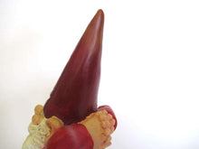 UpperDutch:Gnome,Sleeping Gnome after a design by Rien Poortvliet, David the Gnome.