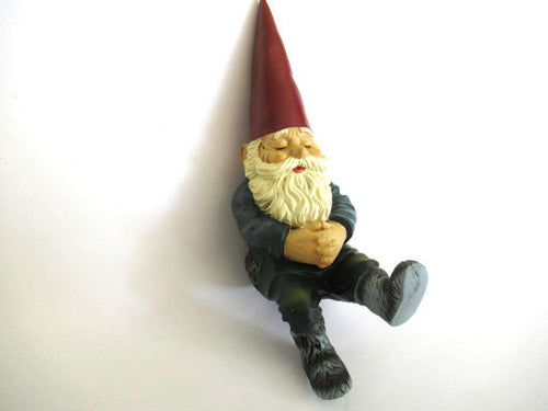 UpperDutch:Gnome,Sleeping Gnome after a design by Rien Poortvliet, David the Gnome.
