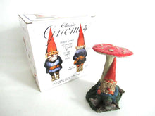 UpperDutch:,Slumber Chief Gnome Figurine in original box 1993 Rien Poortvliet, gnome under Mushroom.