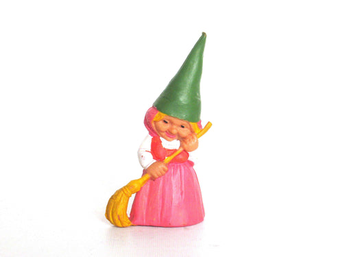UpperDutch:,Sweeping Gnome figurine pink dress, Gnome after a design by Rien Poortvliet, Brb Gnome with broom, Lisa the Gnome.