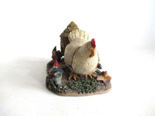UpperDutch:,'The Sunshine Family' Gnome family with chicken camper figurine. Part of the 2000 Classic Gnomes Villages series designed by Rien Poortvliet