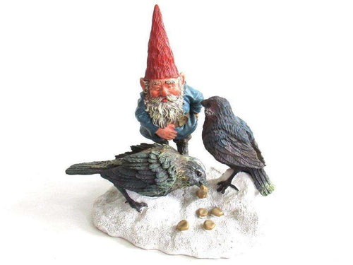 UpperDutch:,'Thomas & Birds' Classic Gnomes figurine. David the gnome feeding birds in the snow. Designed by Rien Poortvliet.