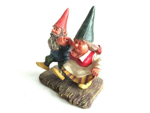 UpperDutch:,'What a Beautiful Day' Gnome figurine after a design by Rien Poortvliet. Dancing gnomes on wooden shoes. Dutch Classic Gnomes series. AAAAAAA International Co. Ltd.