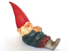UpperDutch:Gnome,XL Garden gnome, Sleeping Gnome. Rien Poortvliet, David the Gnome Statue, Childrens decor, David el Gnomo.