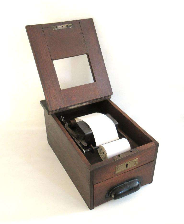 イギリスの古い木製レジスター　Cash Till イギリスの古い木製レジスター Cash Till 古いイギリス製の