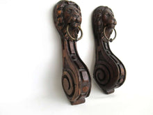 UpperDutch:,Antique Set of 2 Wooden Corbels, Carved Wood, Lion Head, Furniture, Ornament, restoration.