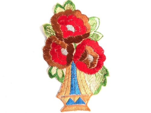 UpperDutch:Sewing Supplies,Authentic Collectible Flower Applique, flower basket applique, 1930s embroidered applique. Vintage floral patch, sewing supply.