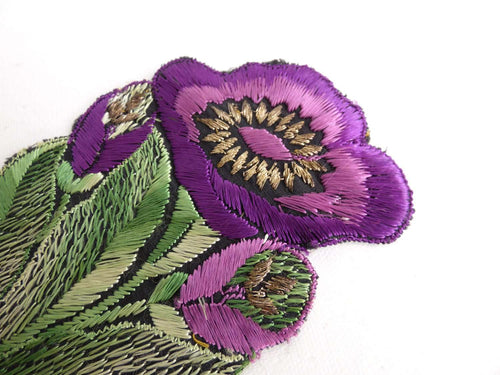 UpperDutch:Sewing Supplies,Applique, flower applique, 1930s vintage embroidered applique. Vintage floral patch, sewing supply.