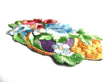 UpperDutch:Sewing Supplies,Applique, flower basket applique, 1930s vintage embroidered applique. Vintage floral patch, sewing supply.